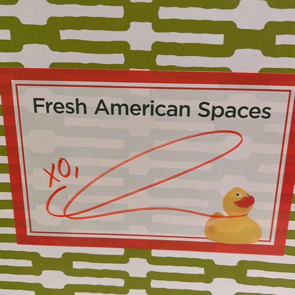 Coffee Table Interior Design Home Decor Book “Fresh American Spaces” Annie Selke - Picture 2 of 16